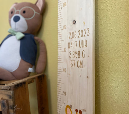 Handbemalte, Gravierte & Personalisierte Messlatte für Kinder aus Holz